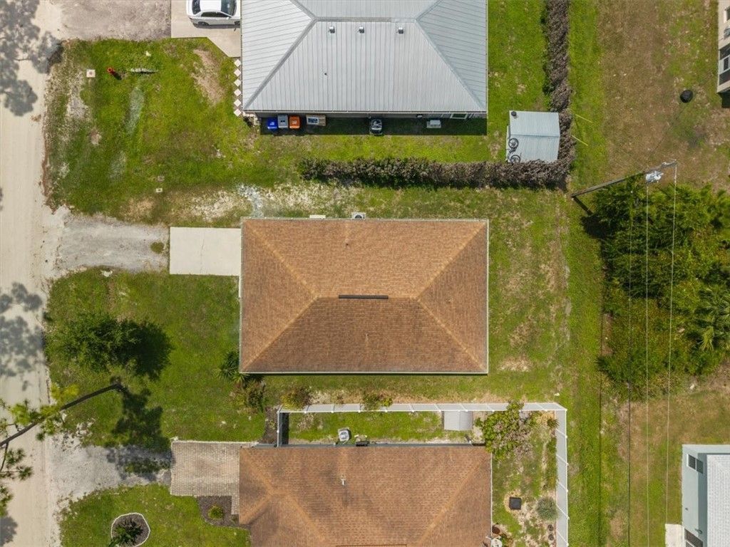 1297 10th Court Sw, Vero Beach, FL 32962 Photo