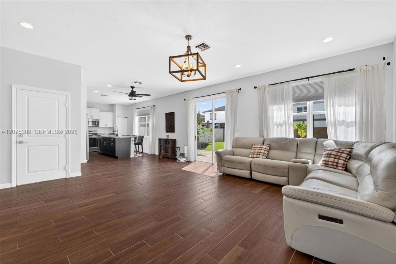 27884 SW 133rd Path , Unit 27884, Homestead, FL 33032 Photo