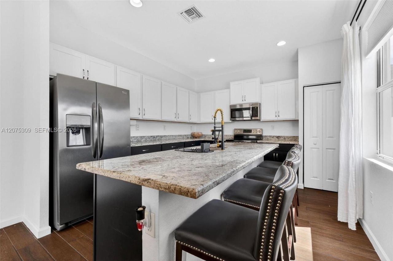 27884 SW 133rd Path , Unit 27884, Homestead, FL 33032 Photo