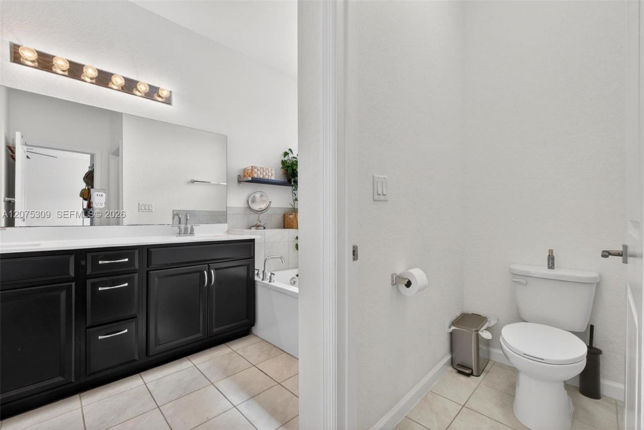 27884 SW 133rd Path , Unit 27884, Homestead, FL 33032 Photo