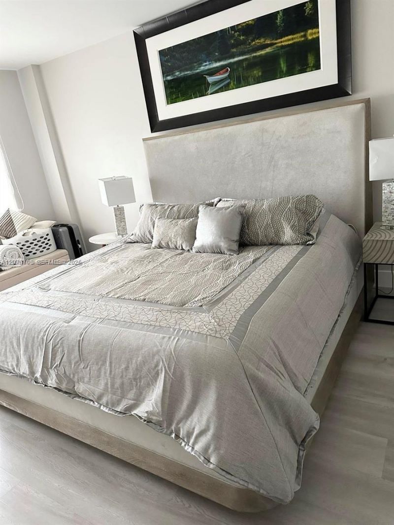 5600 Collins Ave, Unit 16P, Miami Beach, FL 33140 Photo