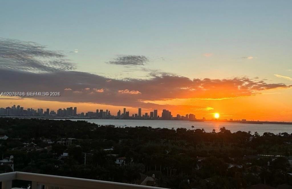 5600 Collins Ave, Unit 16P, Miami Beach, FL 33140 Photo