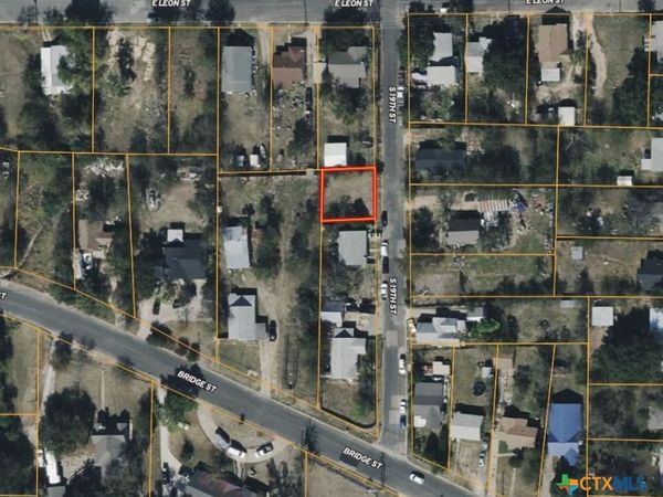 210 S 19th Street , Gatesville, TX 76528