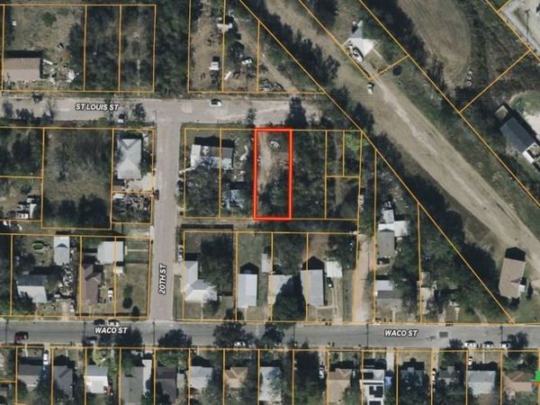 2006 Saint Louis Street , Gatesville, TX 76528