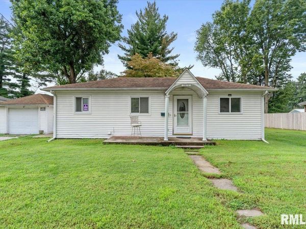3012 E Enos Avenue, Springfield, IL 62702
