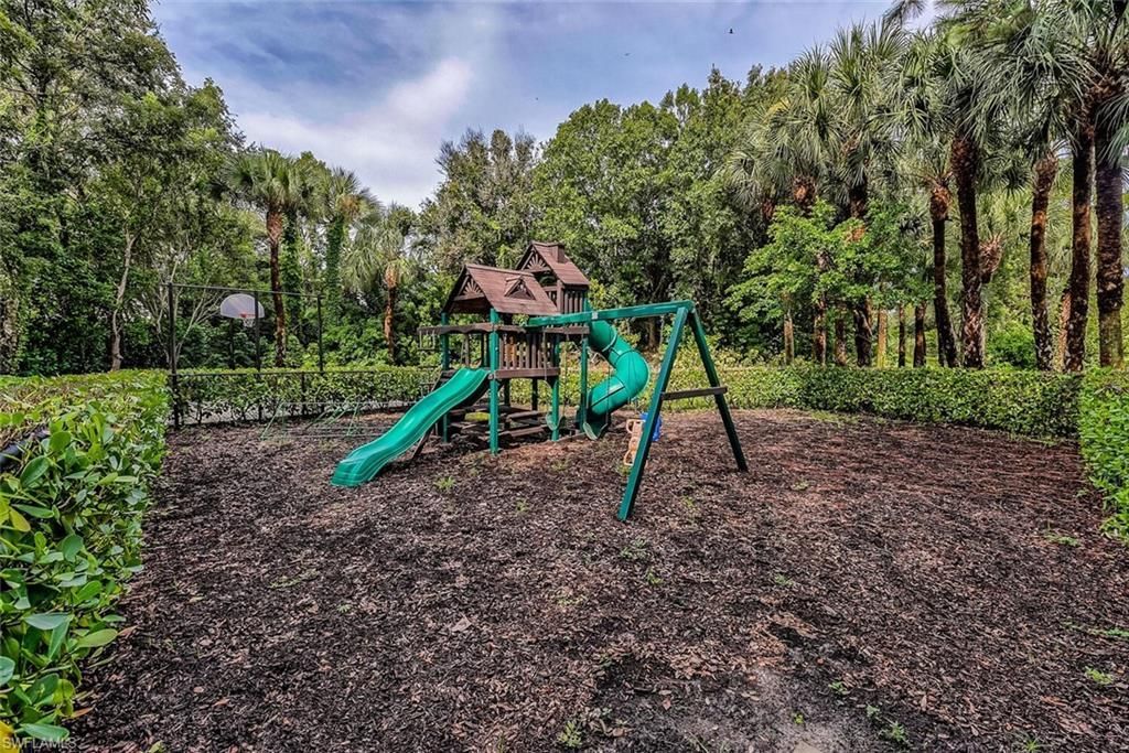 6910 Satinleaf Rd N, Unit 101, Naples, FL 34109 Photo