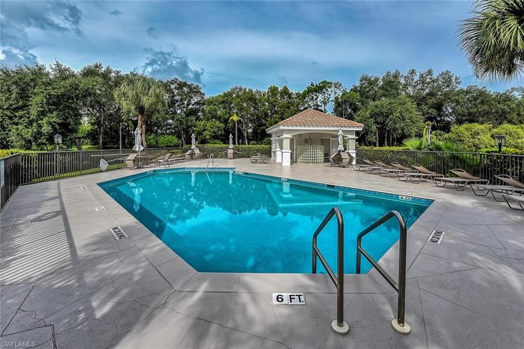 6910 Satinleaf Rd N, Unit 101, Naples, FL 34109 Photo