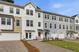 140 Fernbank Road photo 4