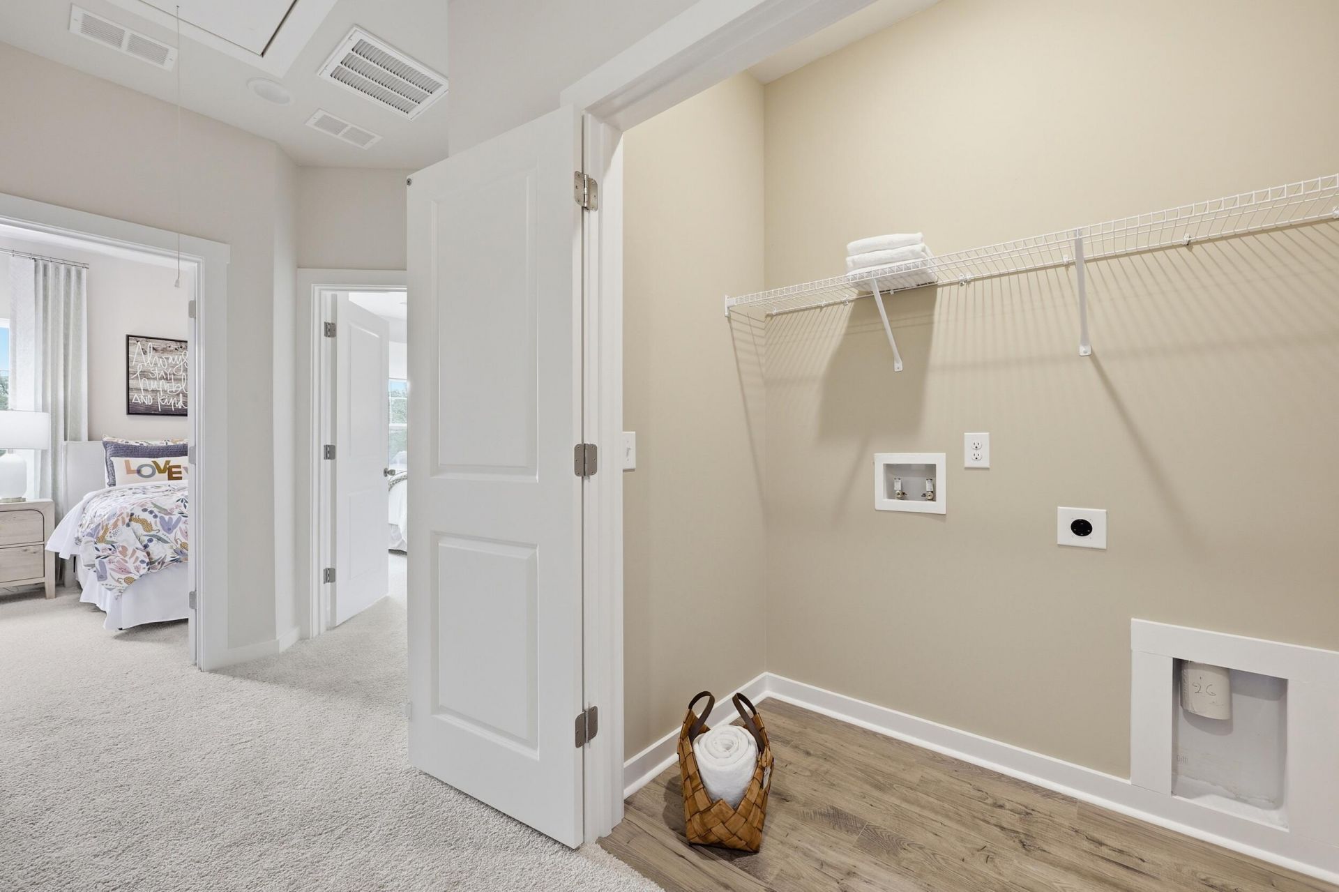 140 Fernbank Road Photo 26
