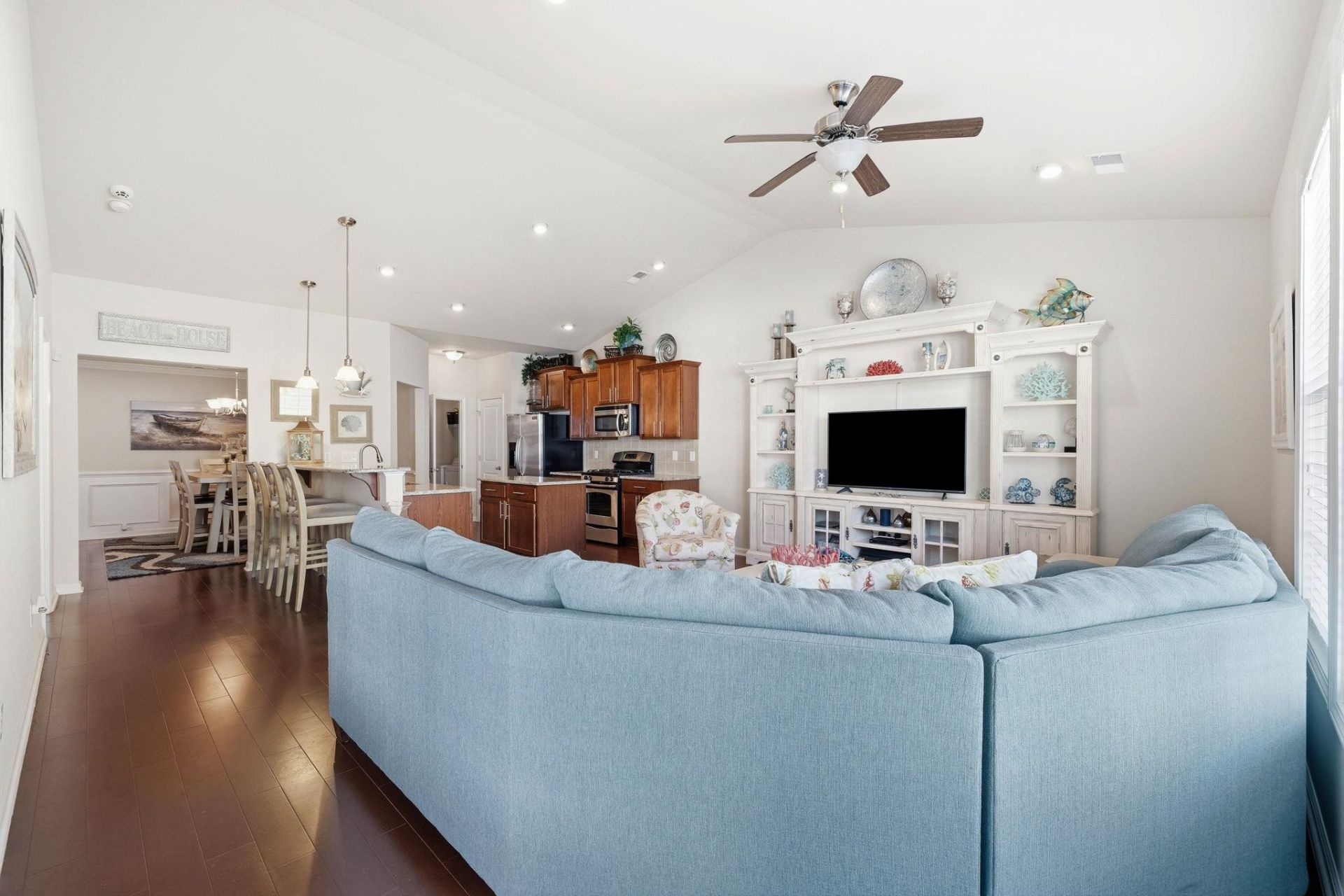 119 Coral Beach Circle Photo 11