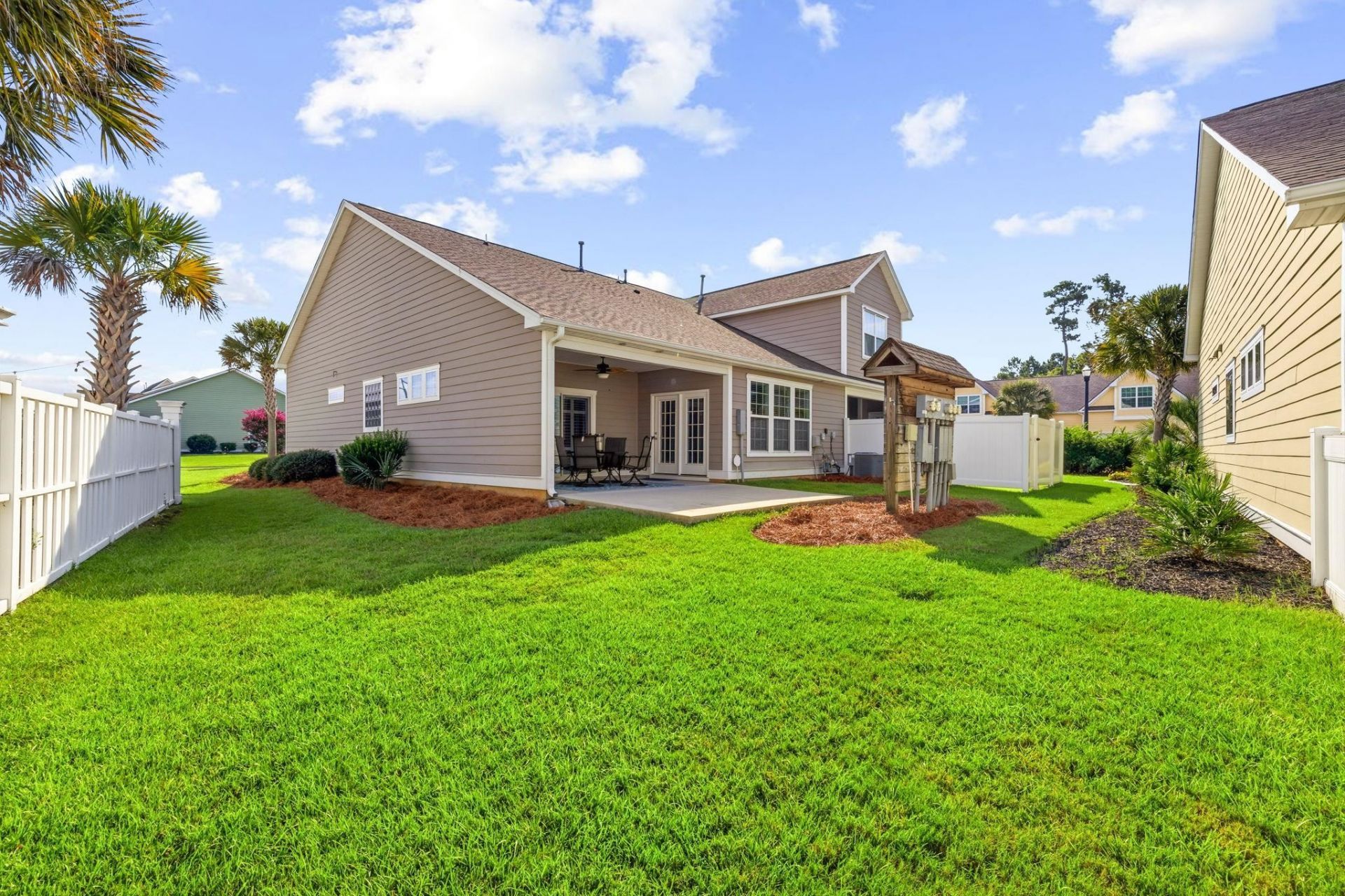 119 Coral Beach Circle Photo 4