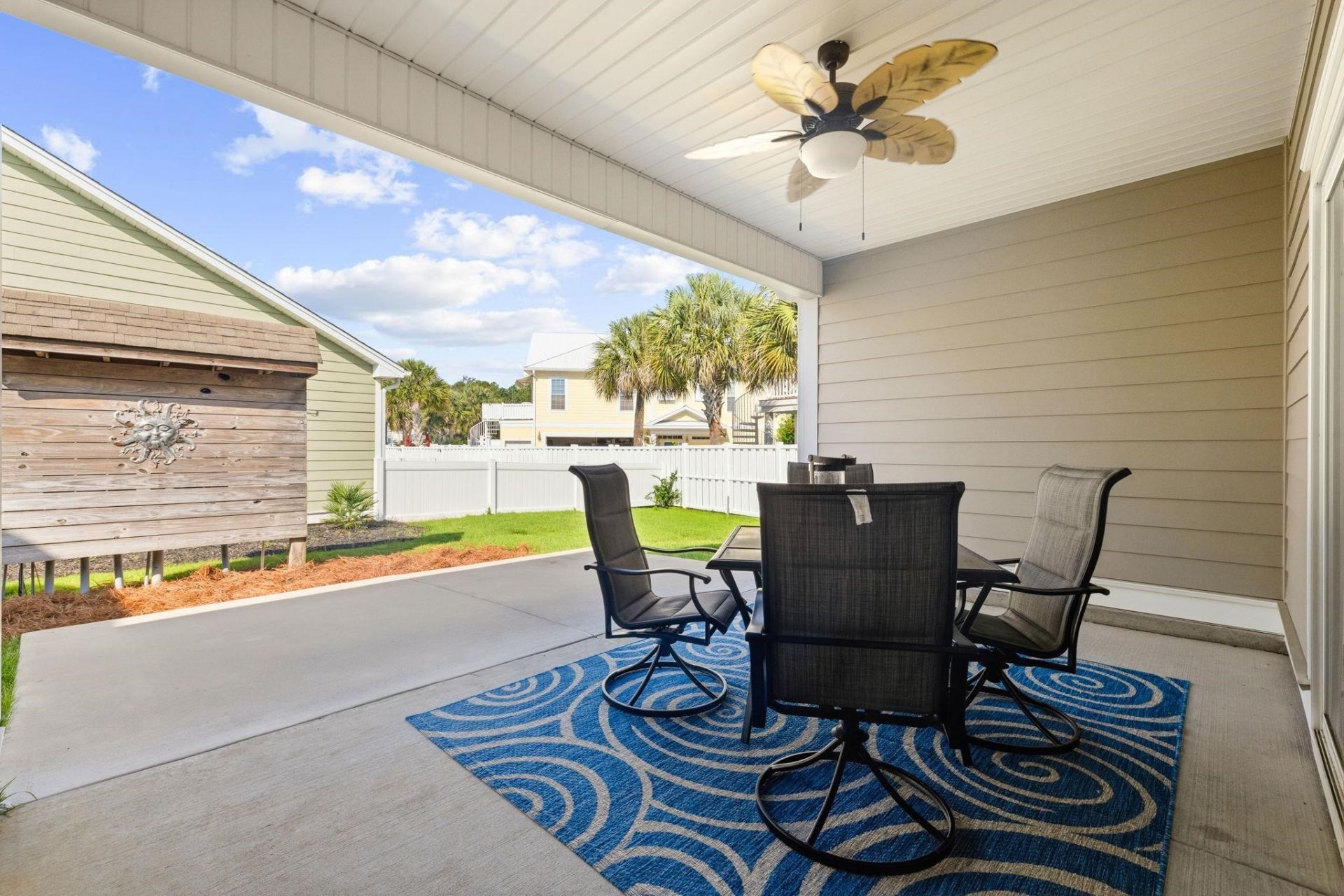 119 Coral Beach Circle Photo 6