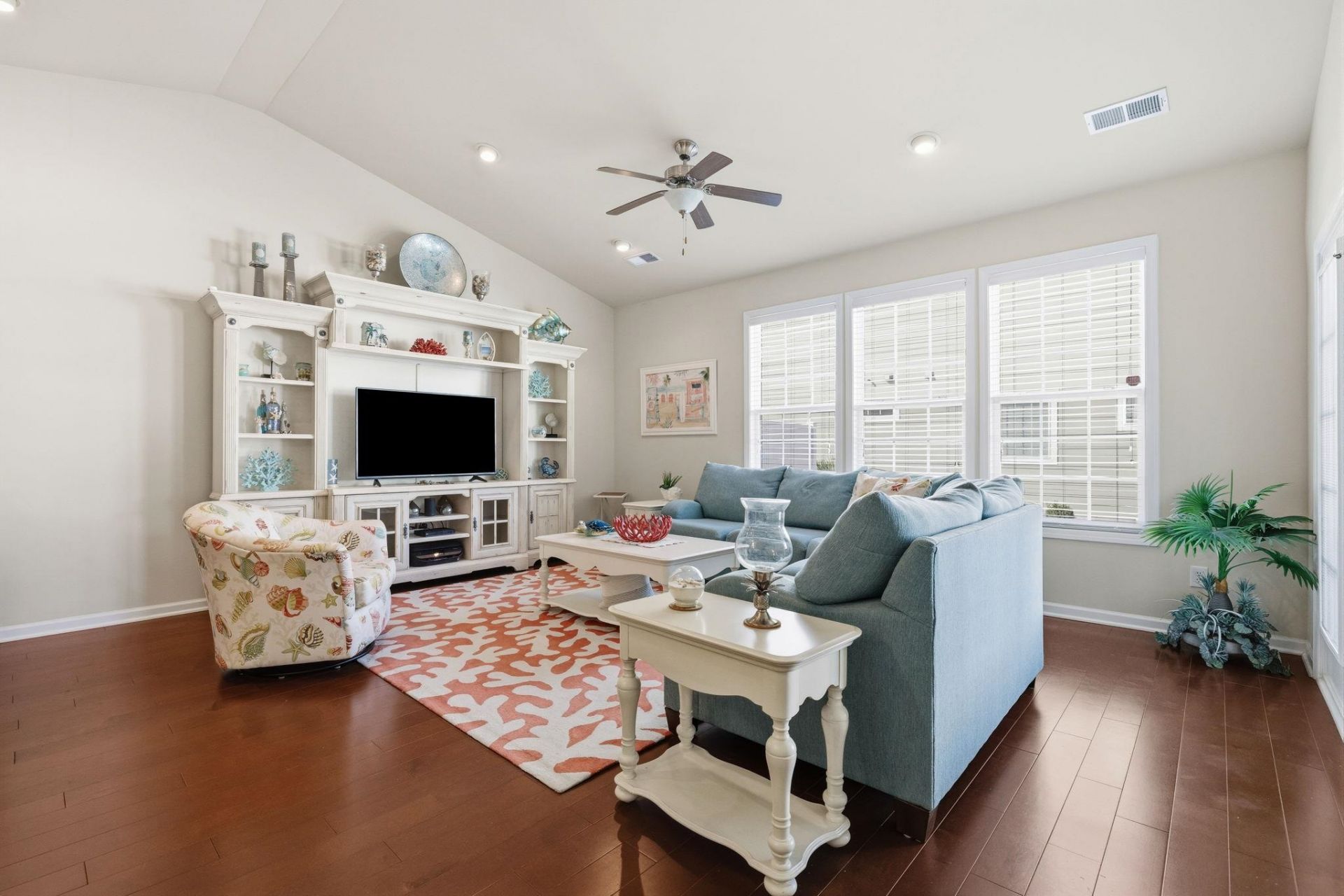 119 Coral Beach Circle Photo 9