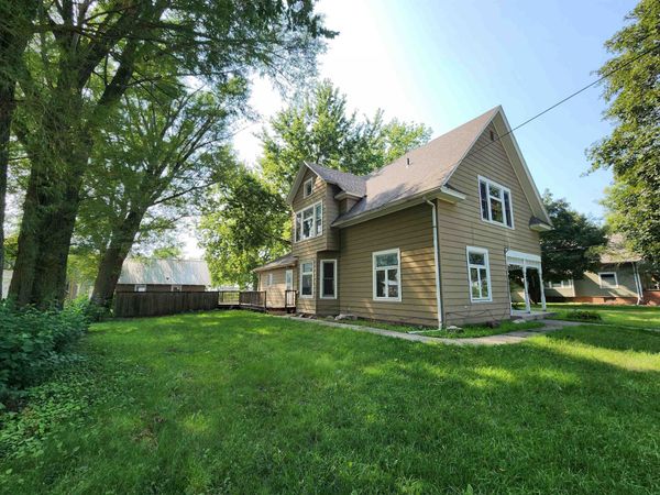 523 3rd Street S, Albert City, IA 50510