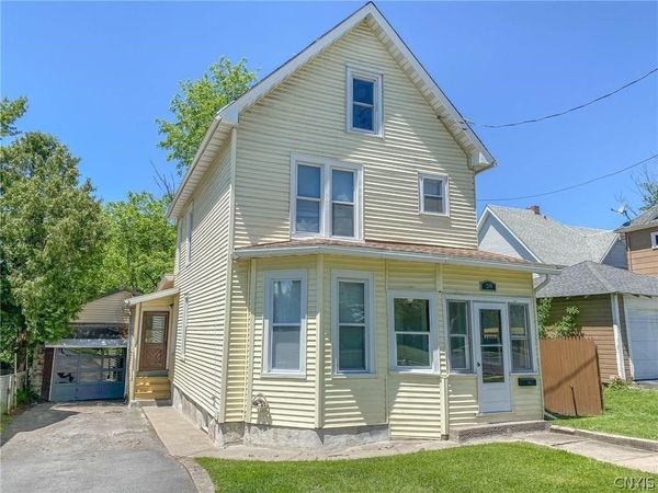 39 N Division Street, Auburn, NY 13021