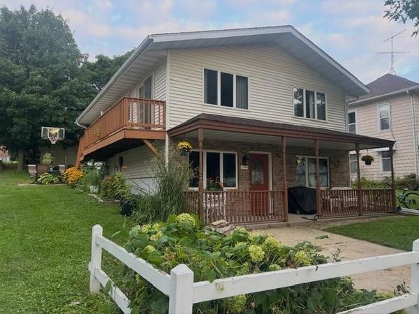 109 Oak Street S, Mabel, MN 55954