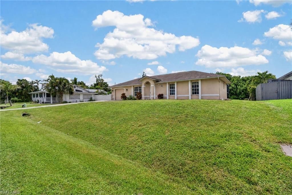18560 Holly Rd , Fort Myers, FL 33967 Photo
