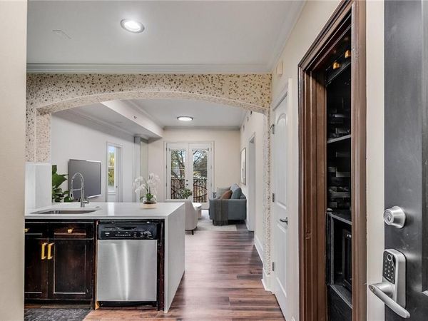 2255 Peachtree Road NE, Unit 522, Atlanta, GA 30309