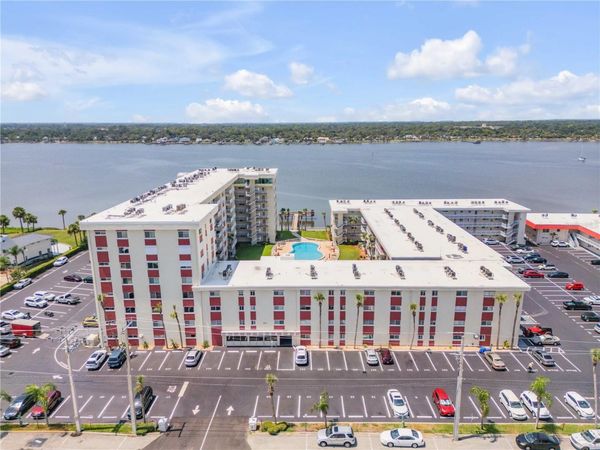 2711 N HALIFAX AVENUE , Unit 372, DAYTONA BEACH, FL 32118
