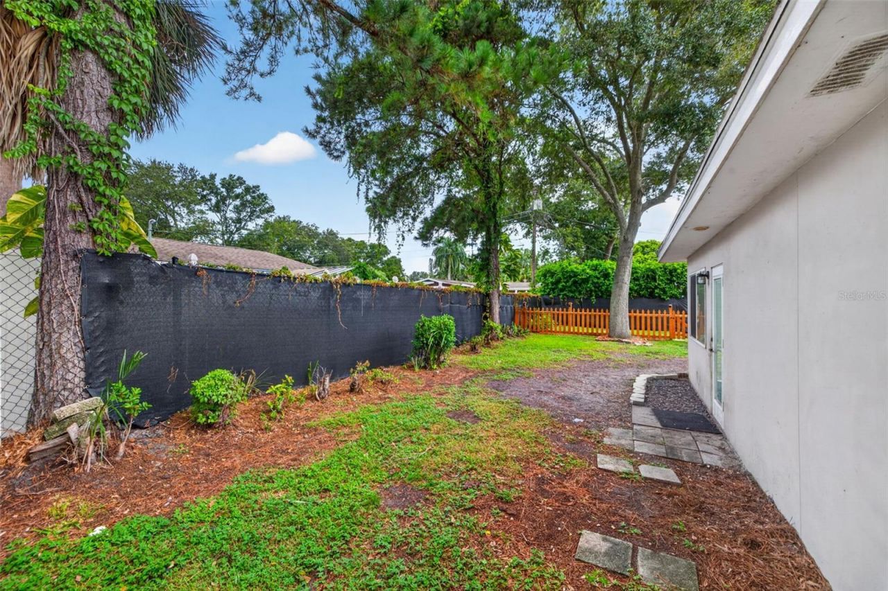 2266 Manor Court , Clearwater, FL 33763 Photo