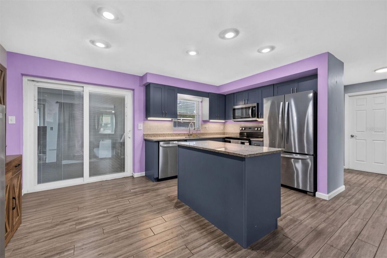 2266 Manor Court , Clearwater, FL 33763 Photo