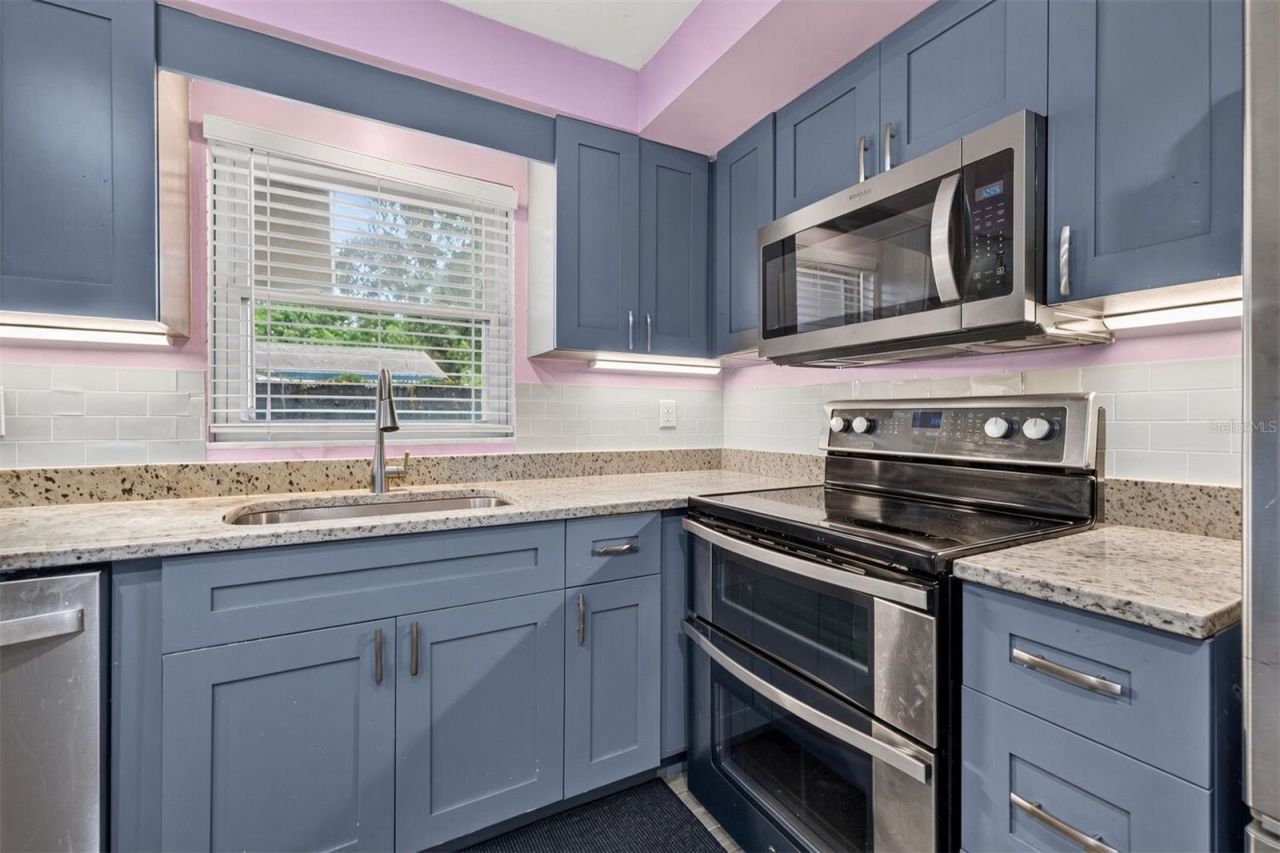 2266 Manor Court , Clearwater, FL 33763 Photo