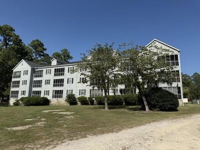 2302 Cypress Pointe, Unit # B302, Manning, SC 29102