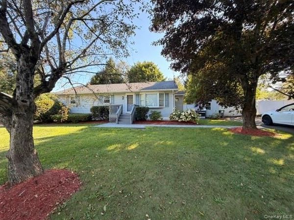3 Elm Street, Westbrookville, NY 12785