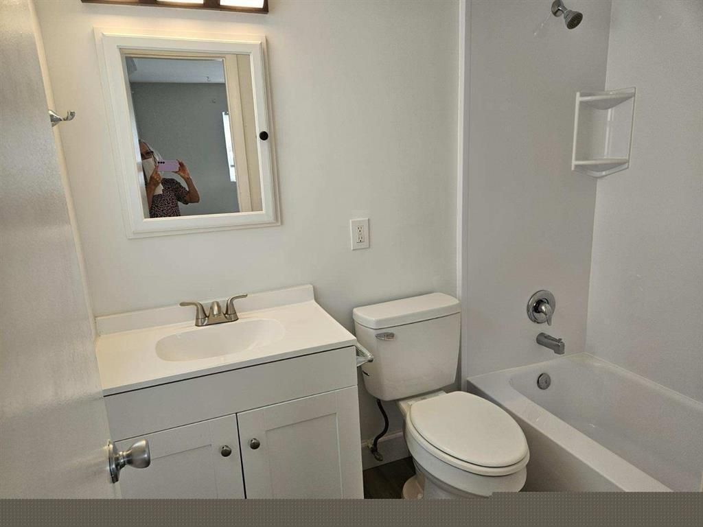 2801 NE 33rd Court, Unit 101, Fort Lauderdale, FL 33306 Photo