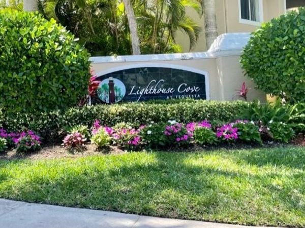 284 VILLAGE Boulevard, Unit 9207, Tequesta, FL 33469