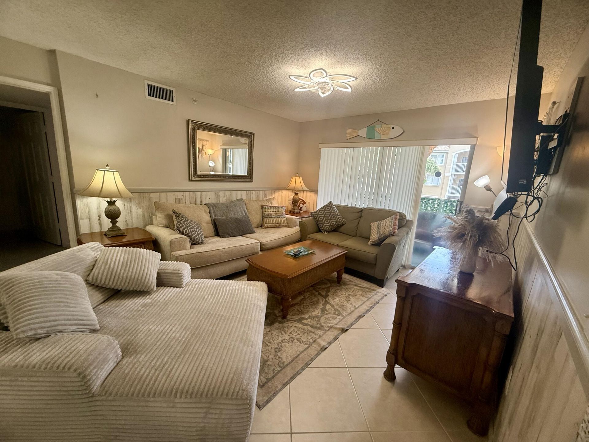 284 Village Boulevard, Unit 9207, Tequesta, FL 33469 Photo