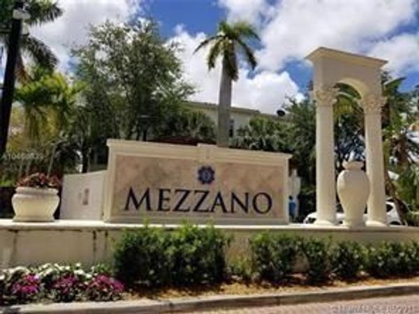 9825 BAYWINDS Boulevard, Unit 1105, West Palm Beach, FL 33411