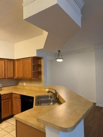 9825 Baywinds Boulevard, Unit 1105, West Palm Beach, FL 33411 Photo