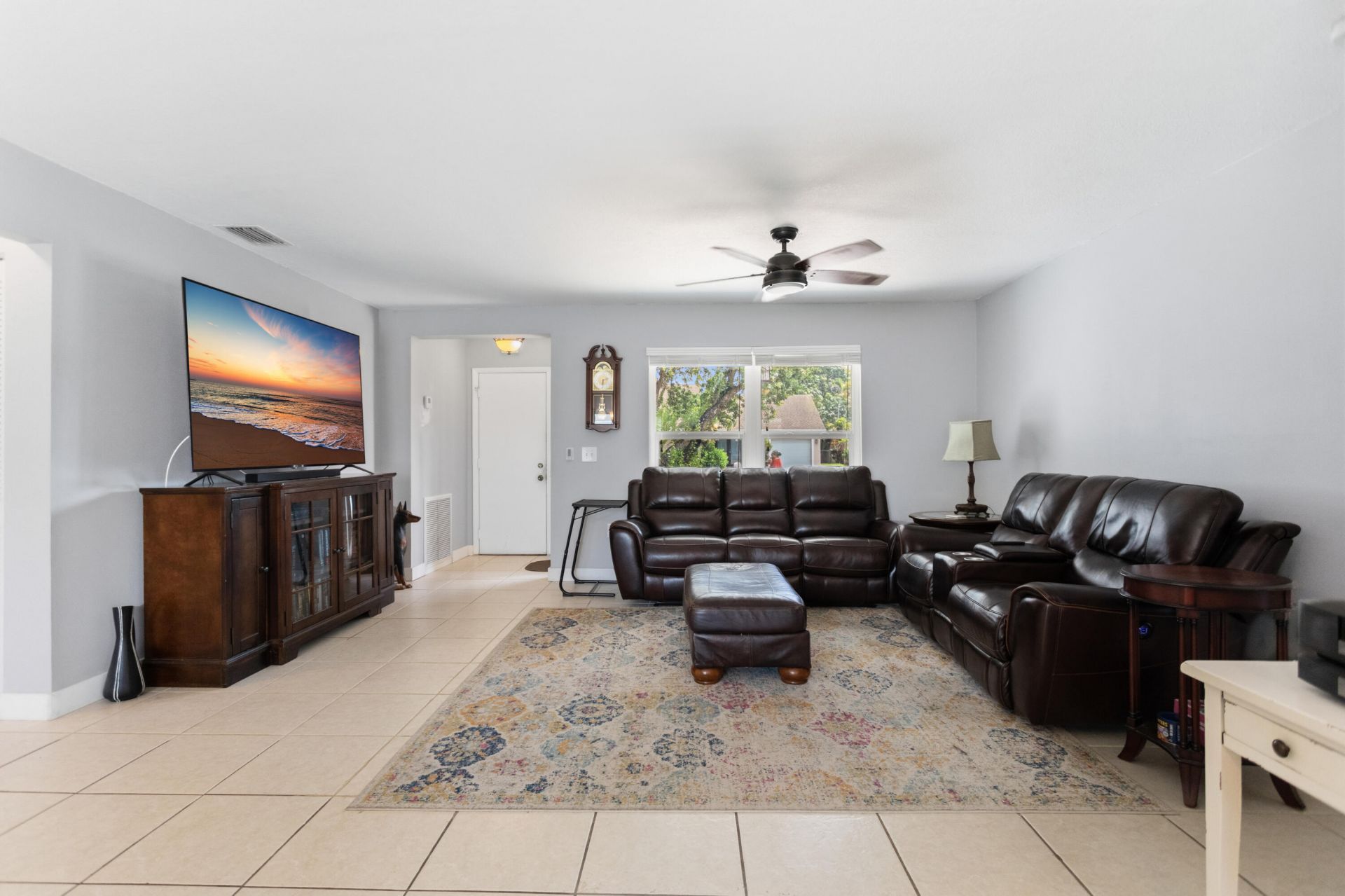 8621 NW 3rd Street, Pembroke Pines, FL 33024 Photo