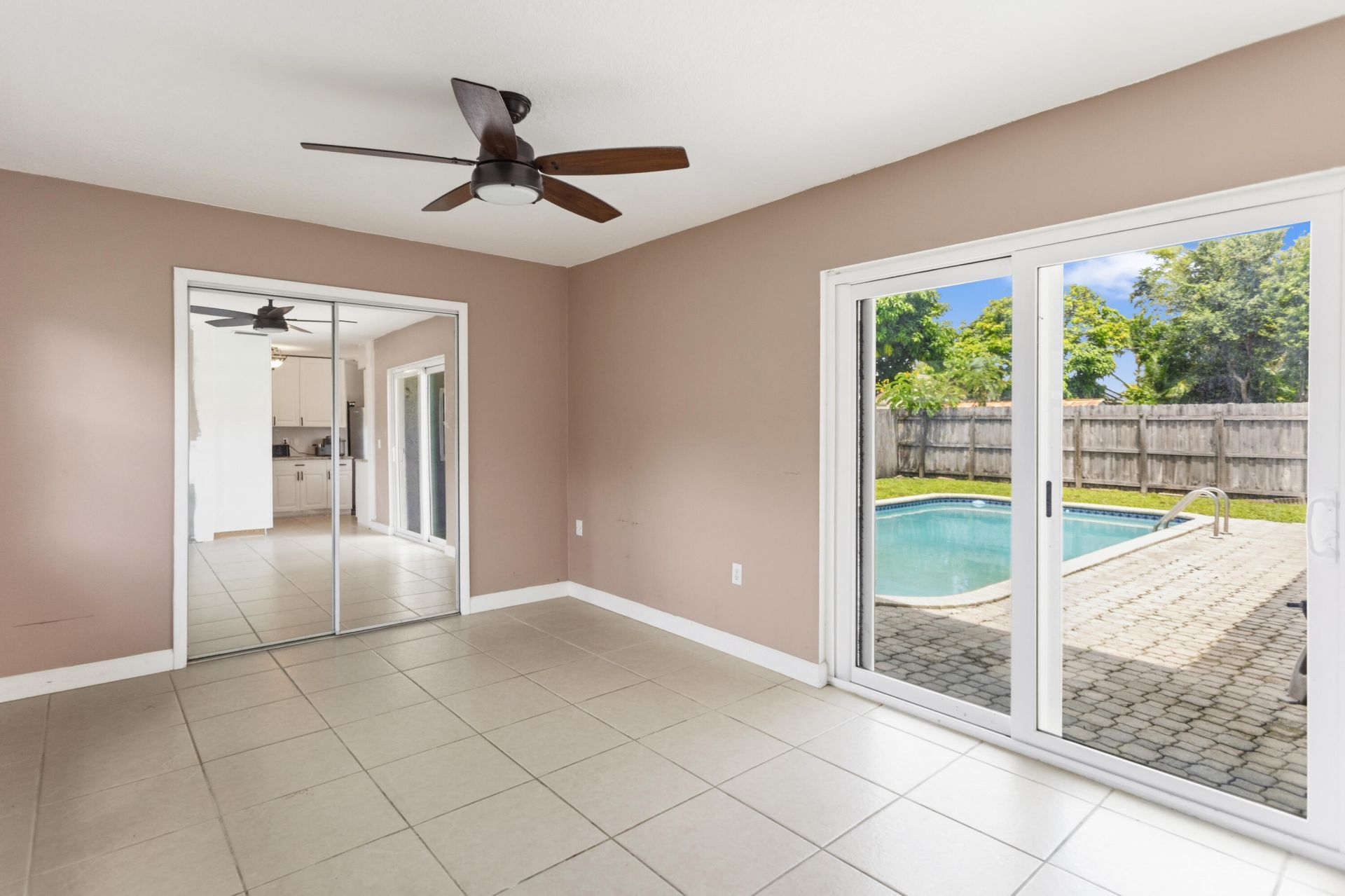 8621 NW 3rd Street, Pembroke Pines, FL 33024 Photo