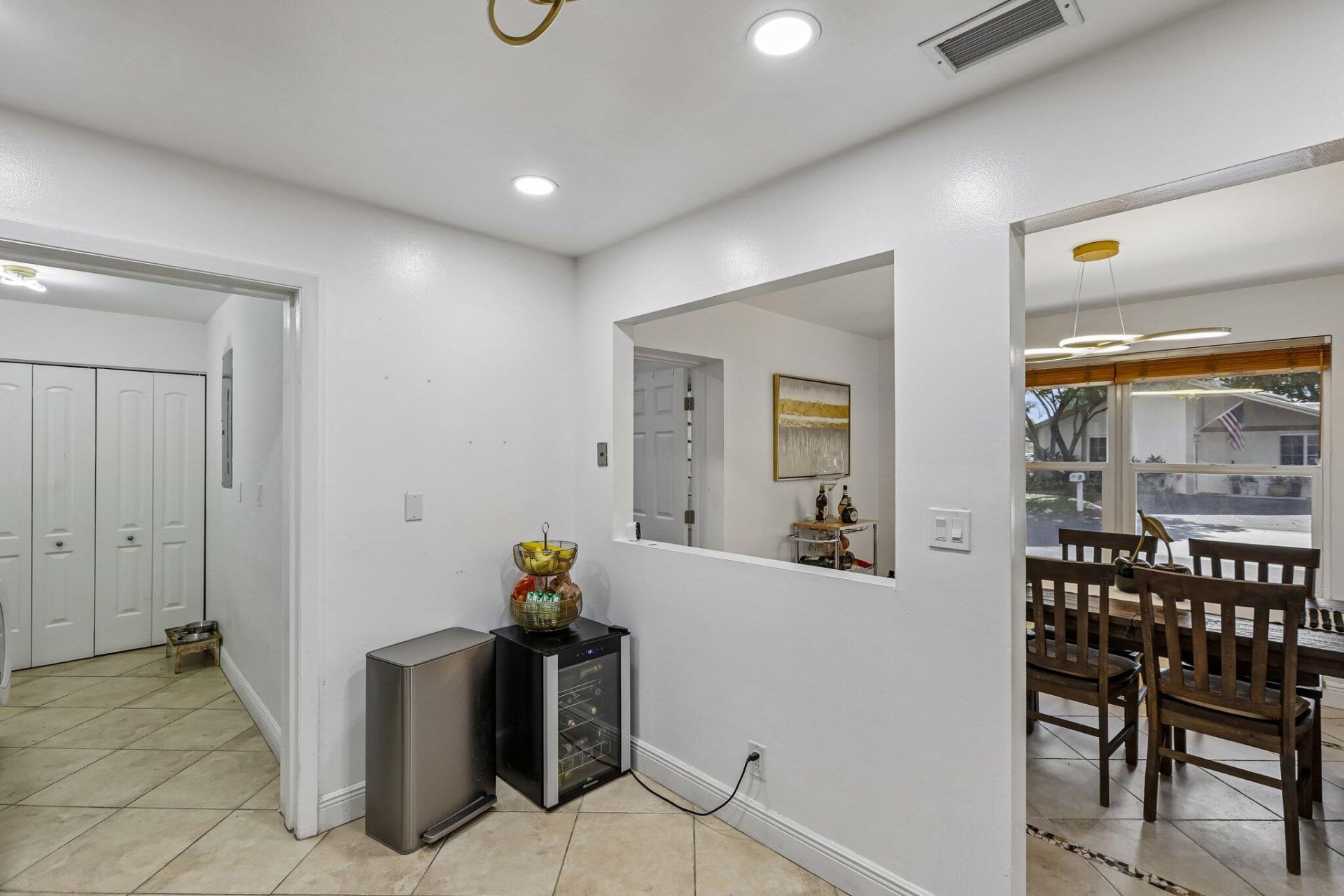 2075 SW 72nd Avenue, Davie, FL 33317 Photo