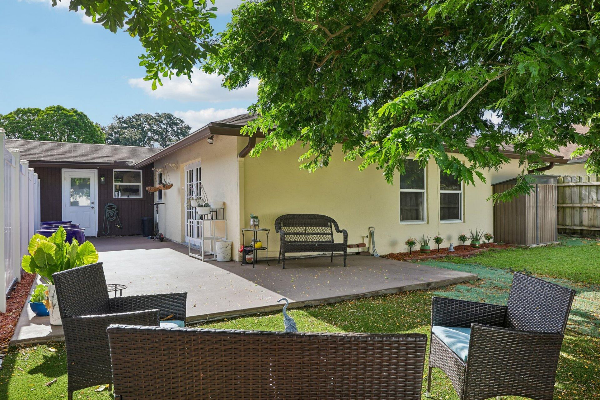 2075 SW 72nd Avenue, Davie, FL 33317 Photo
