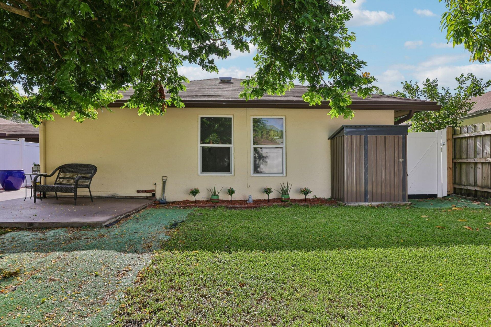2075 SW 72nd Avenue, Davie, FL 33317 Photo