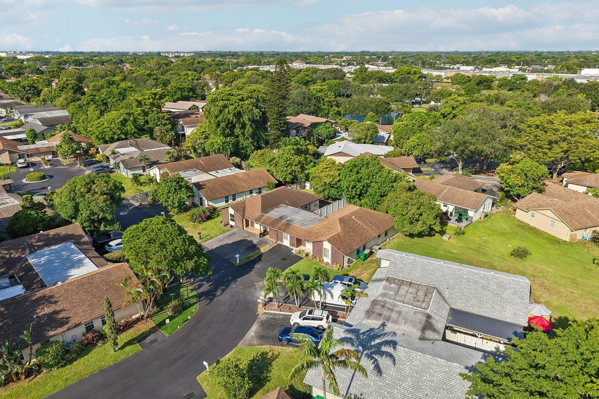 2075 SW 72nd Avenue, Davie, FL 33317 Photo