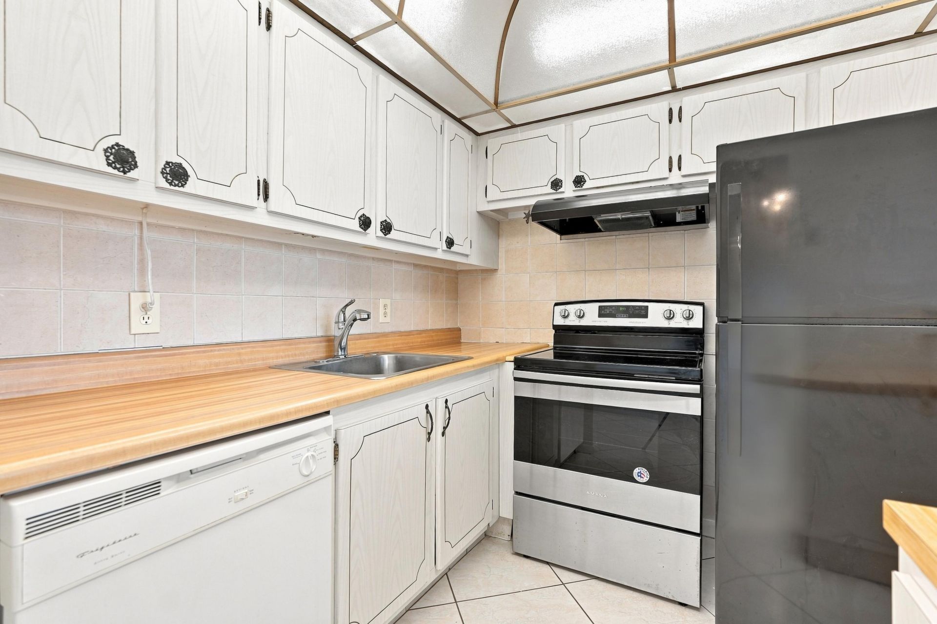 98 Norwich E, West Palm Beach, FL 33417 Photo