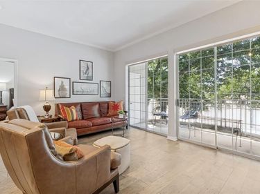 3225 Turtle Creek Boulevard, Unit 0008, Dallas, TX 75219