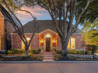 7842 Caruth Court, Dallas, TX 75225