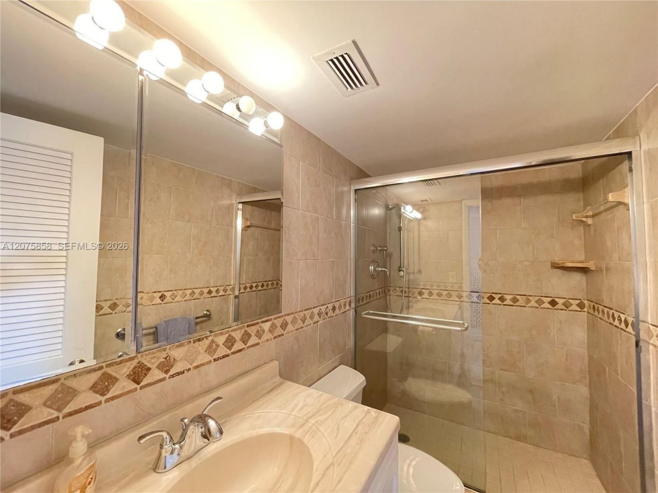 605 Ocean Dr , Unit 10L, Key Biscayne, FL 33149 Photo