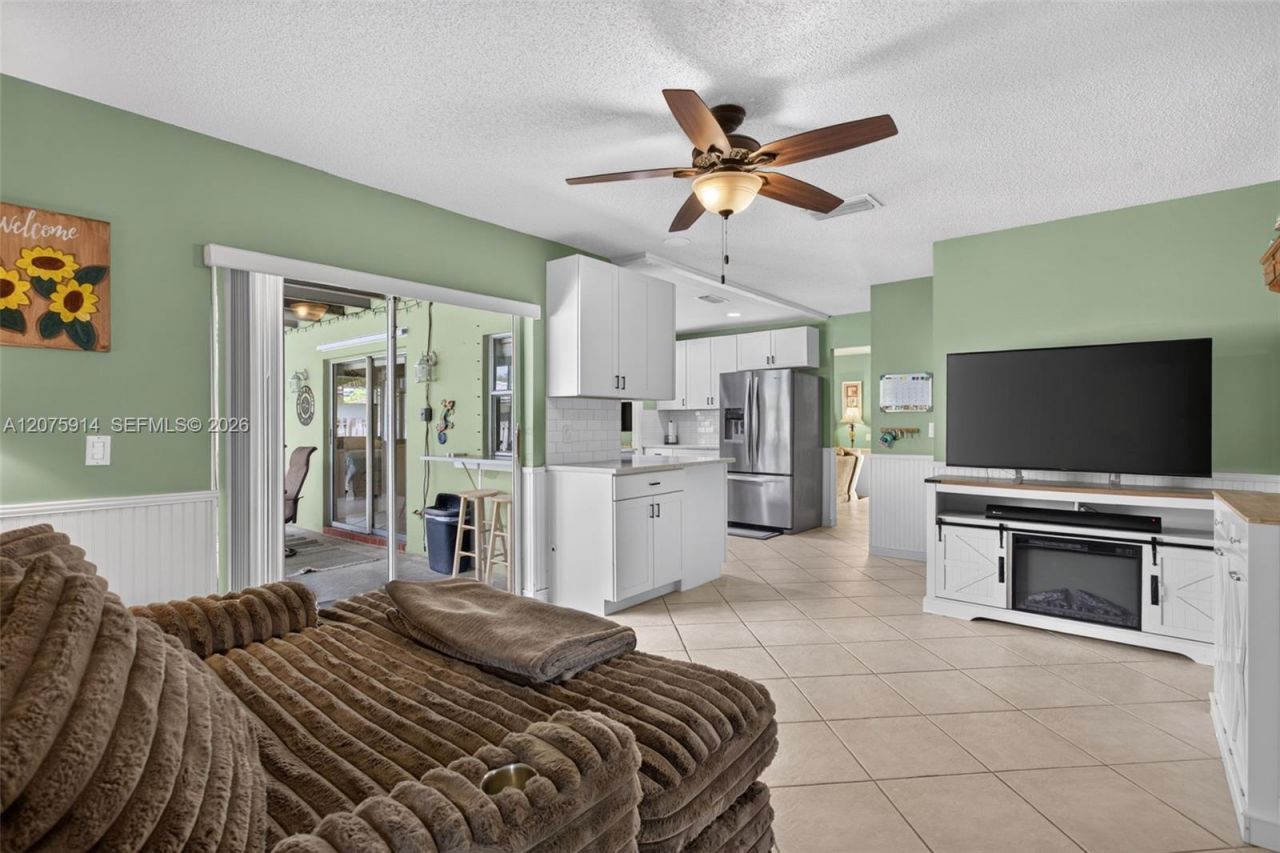 10320 NW 42nd Dr , Coral Springs, FL 33065 Photo