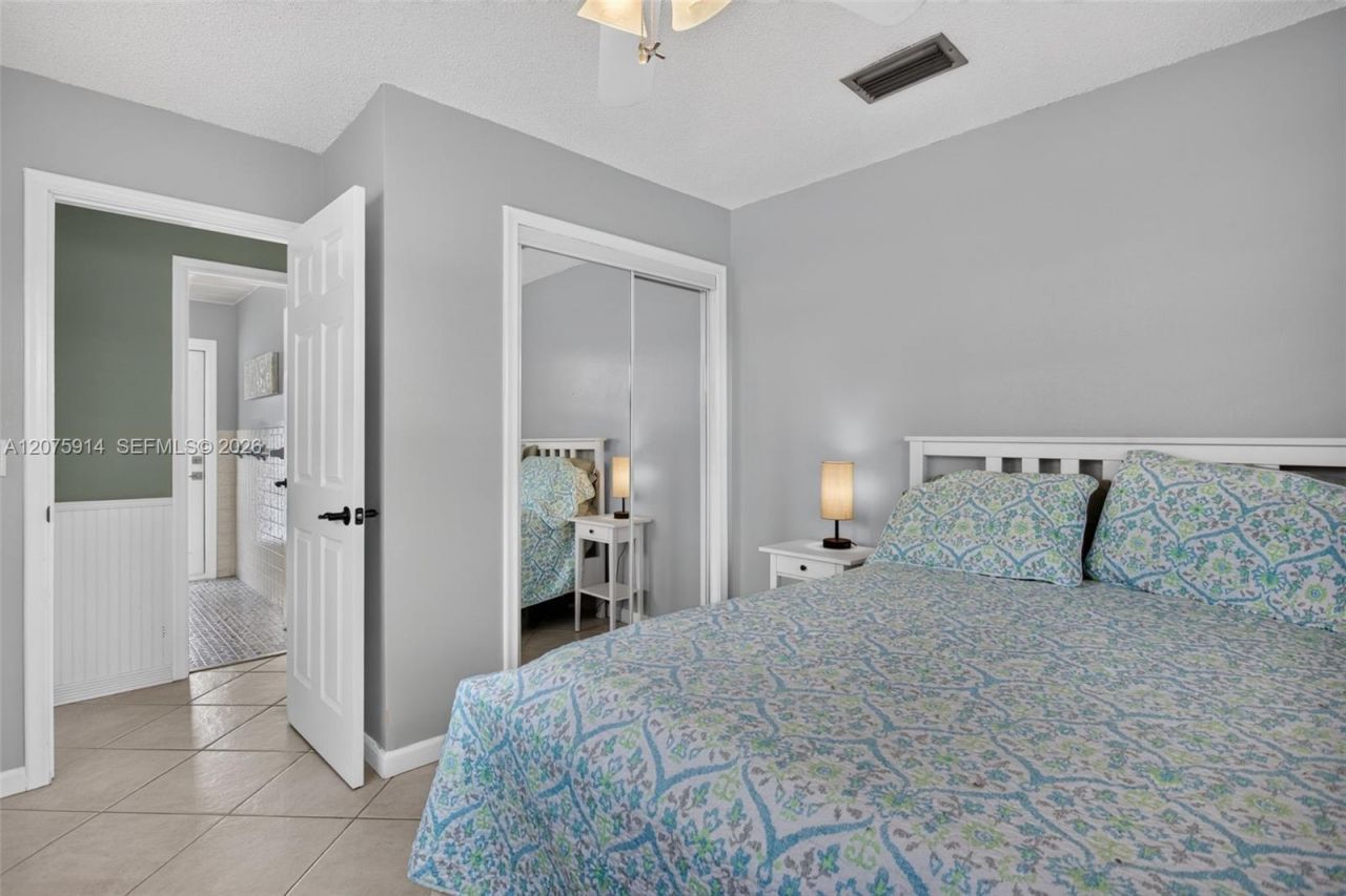 10320 NW 42nd Dr , Coral Springs, FL 33065 Photo