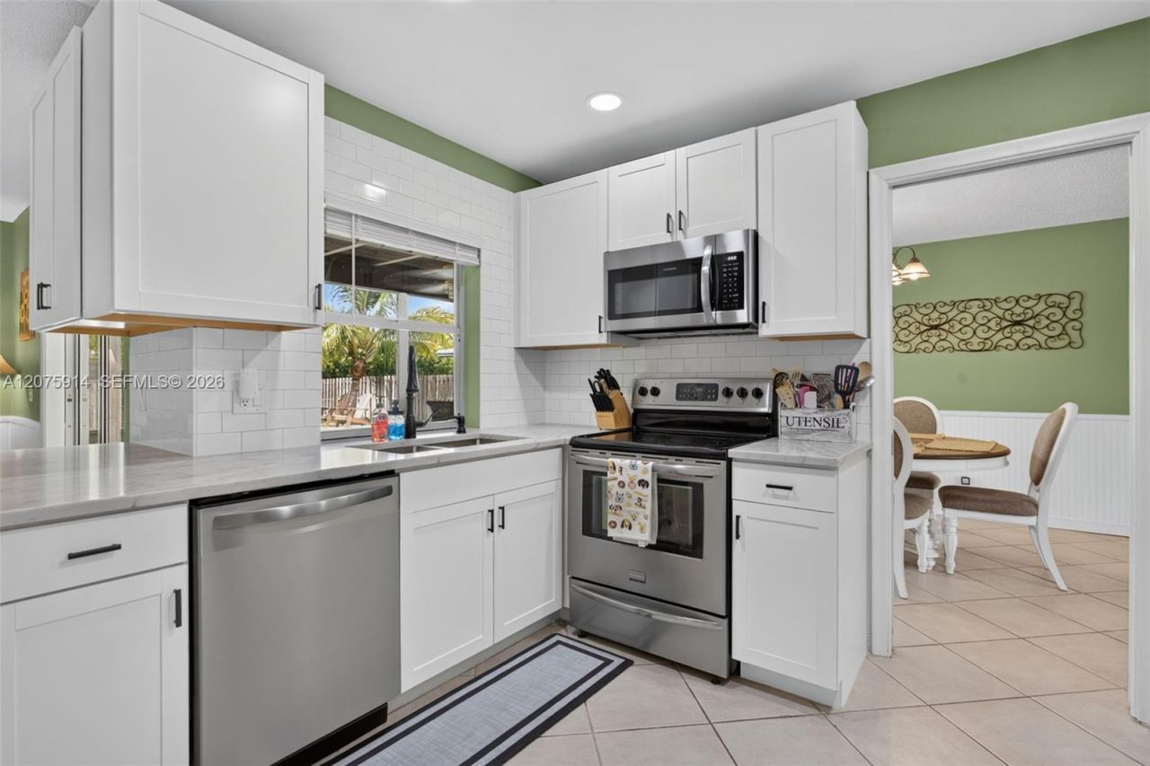 10320 NW 42nd Dr , Coral Springs, FL 33065 Photo