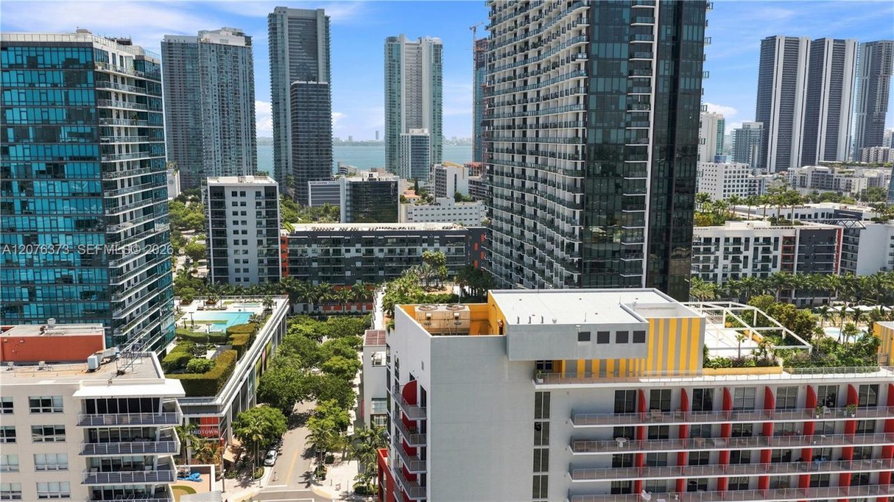 90 NE 32nd St , Unit 1013, Miami, FL 33127 Photo