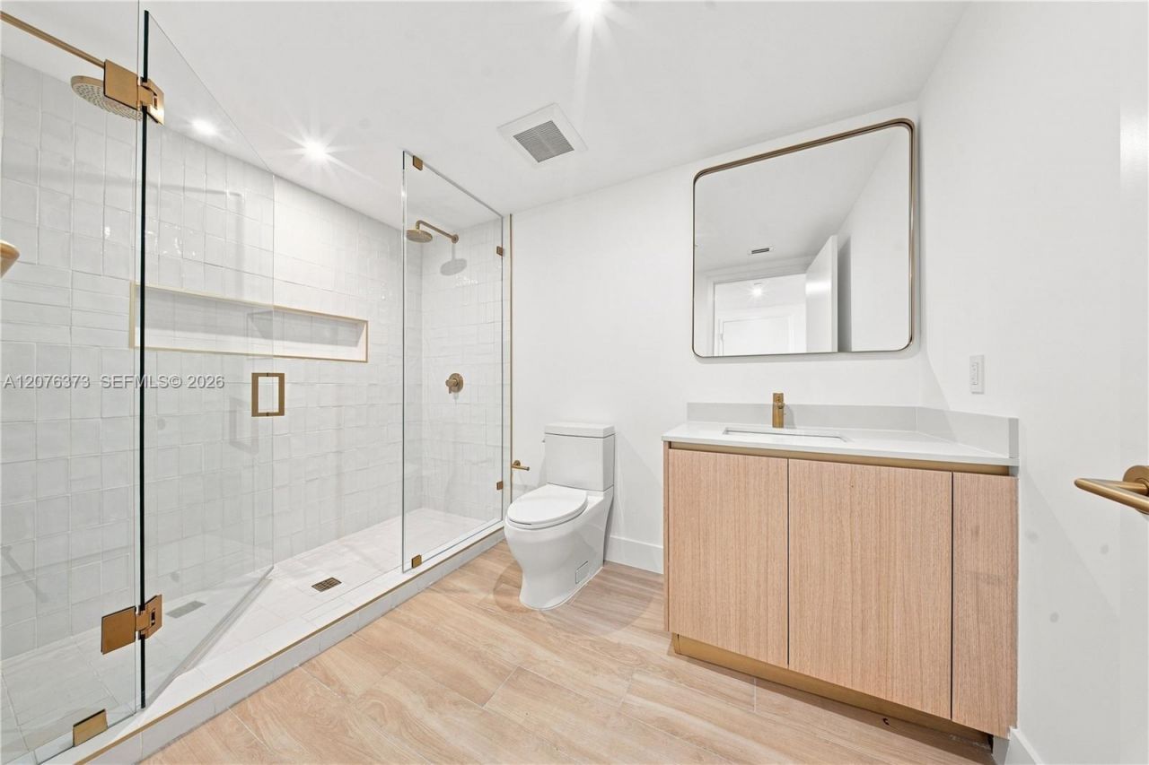 90 NE 32nd St , Unit 1013, Miami, FL 33127 Photo
