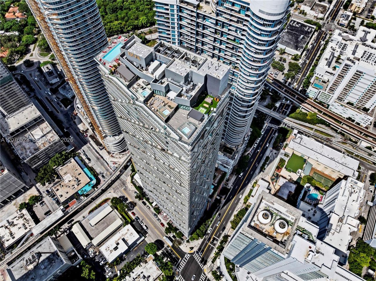 60 SW 13th St, Unit 2403, Miami, FL 33130 Photo