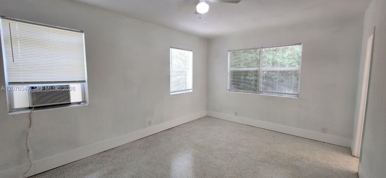 736 83rd St, Unit 2, Miami Beach, FL 33141 Photo